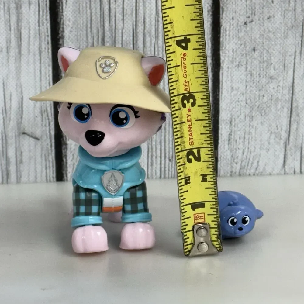 Paw Patrol Skye's Camping Figure Everest Toy And Baby Seal